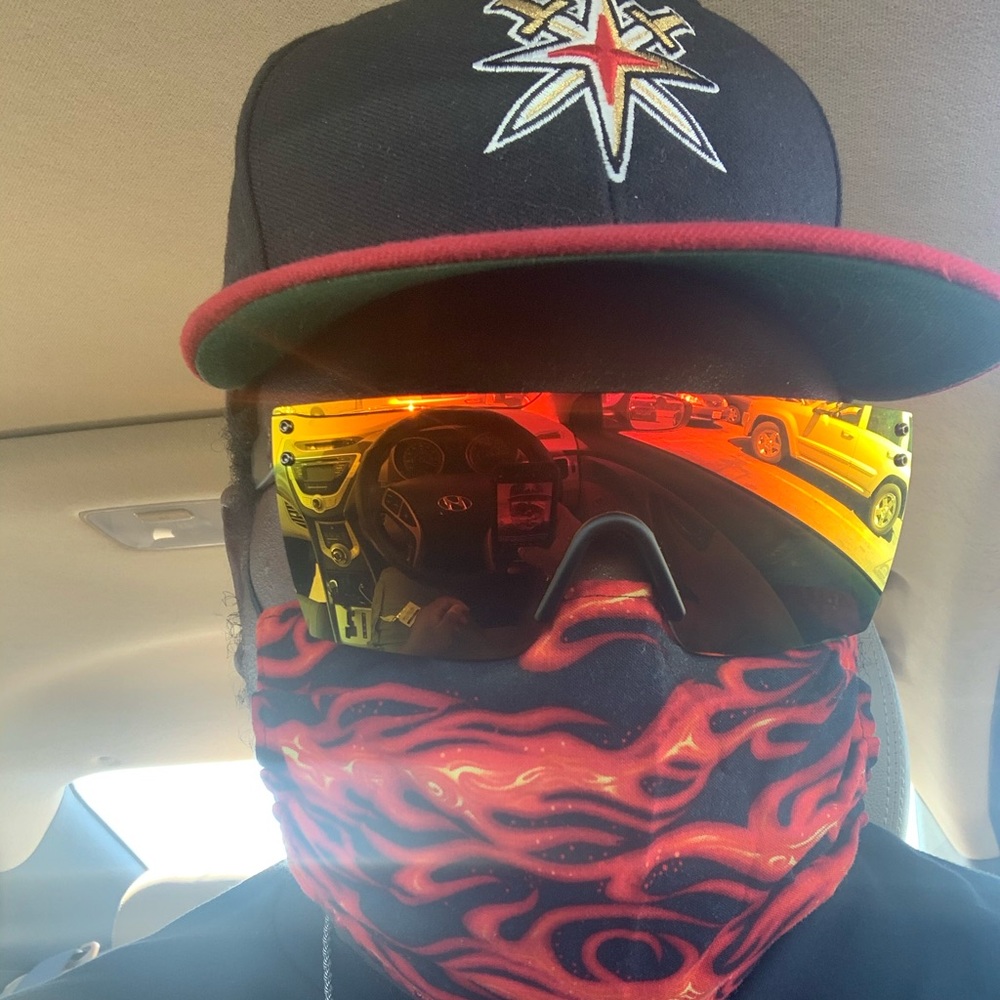 Meet your Posher, Eric